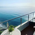 Amazing Frontline Sea Views Castillo Del Vigia Торремолинос